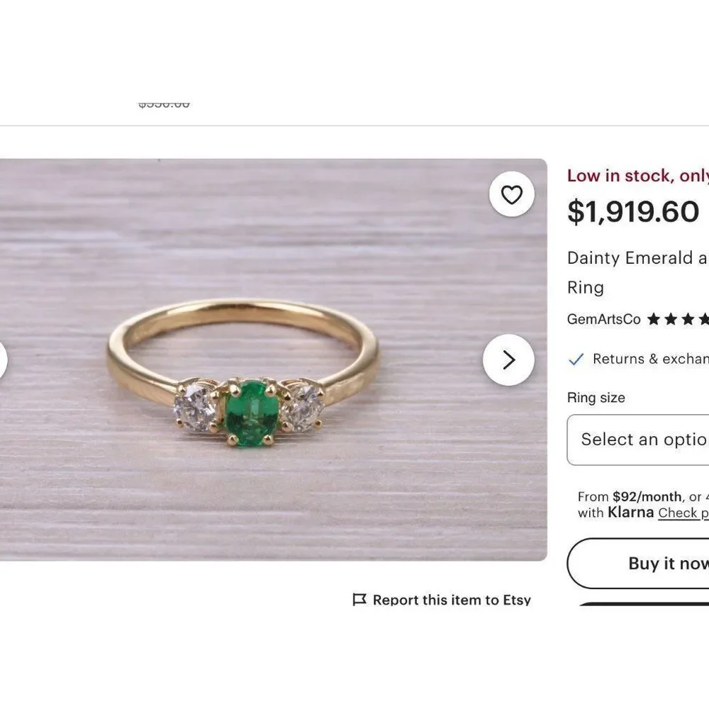 ESTATE- 10K Gold- Natural Emerald & Diamond Ring- Three Stone 1/4ct-Size 8 -2.2g